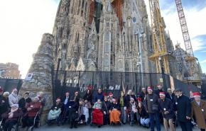 La Residncia, Centre de Dia i Casal La Verneda visita la Fira de Nadal de la Sagrada Famlia